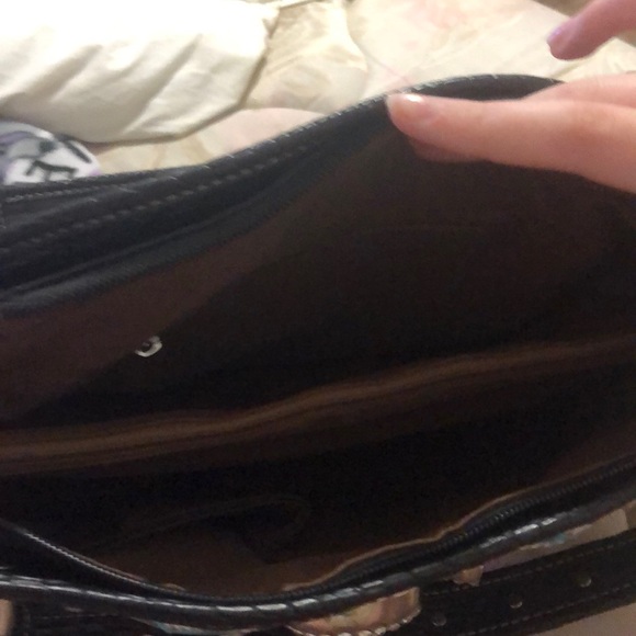 A YESIR purse - Picture 2 of 4